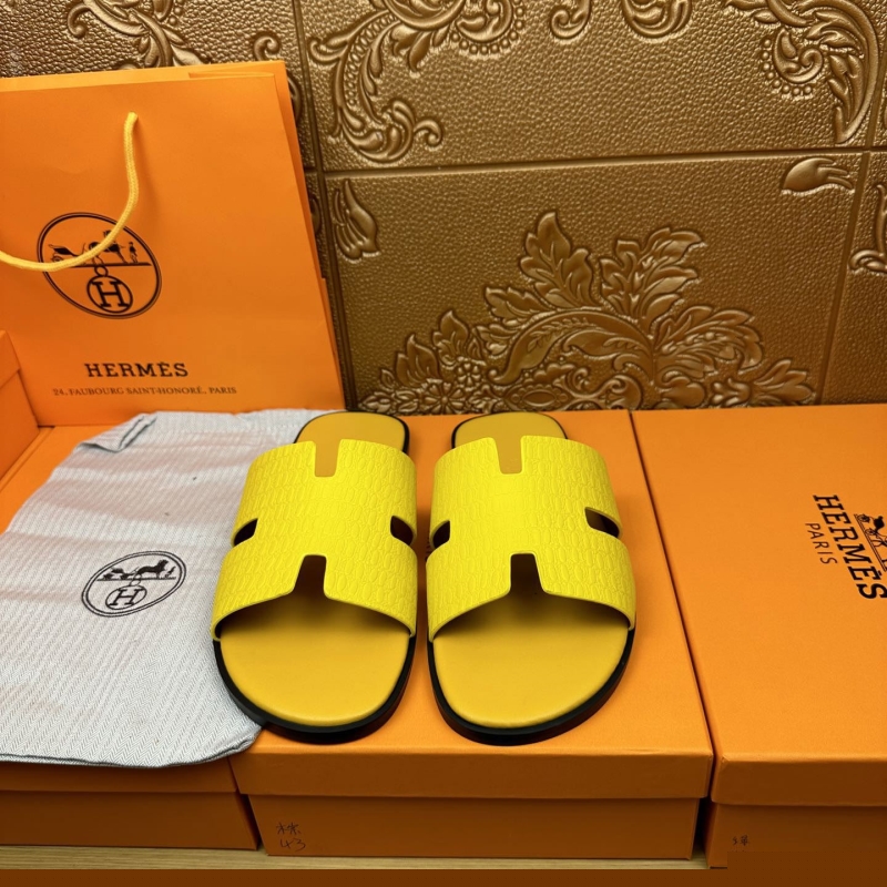 H**mes slippers